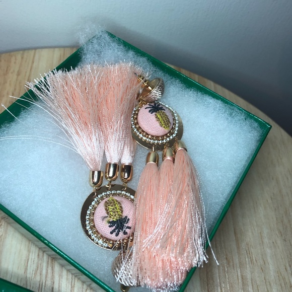 Pink pineapples velvet & tassel maxi earrings NWOT - Picture 3 of 5
